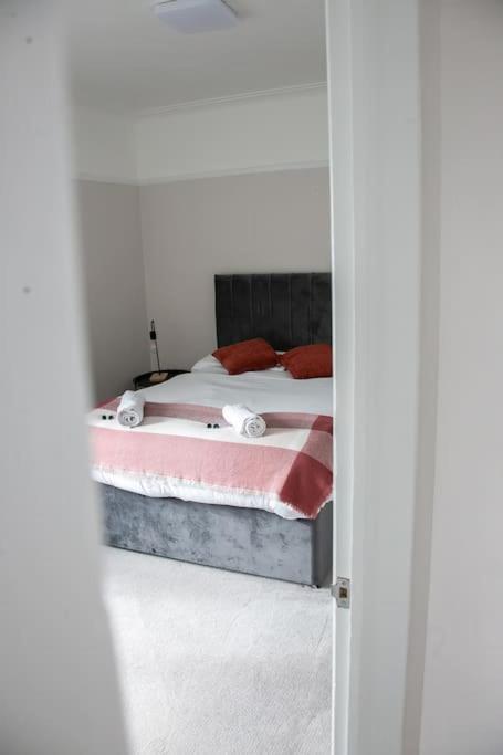 Ferienwohnung Coastal Haven In Leigh-On-Sea Southend-on-Sea Exterior foto