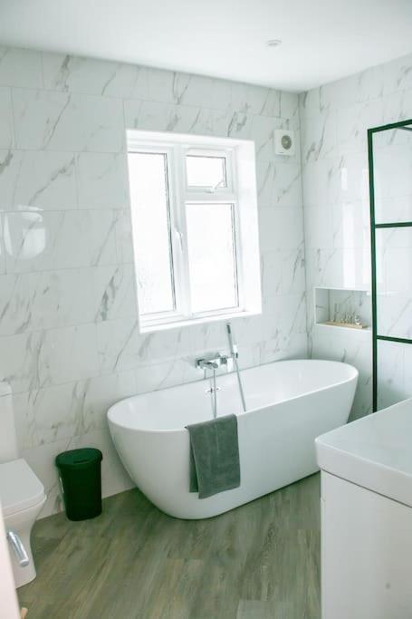 Ferienwohnung Coastal Haven In Leigh-On-Sea Southend-on-Sea Exterior foto