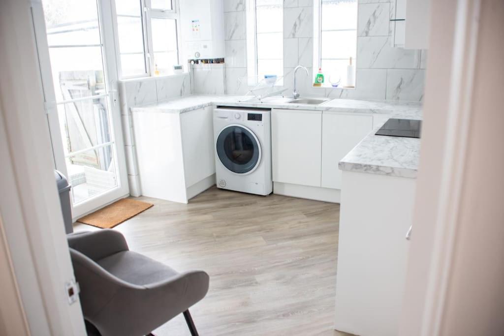 Ferienwohnung Coastal Haven In Leigh-On-Sea Southend-on-Sea Exterior foto